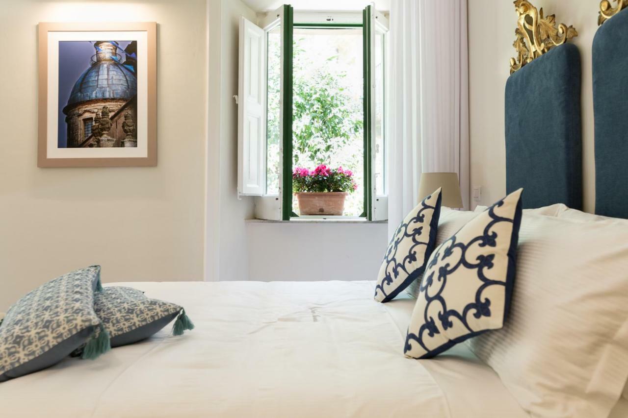 Palazzo Taranto Luxury Rooms Caltagirone Exteriér fotografie