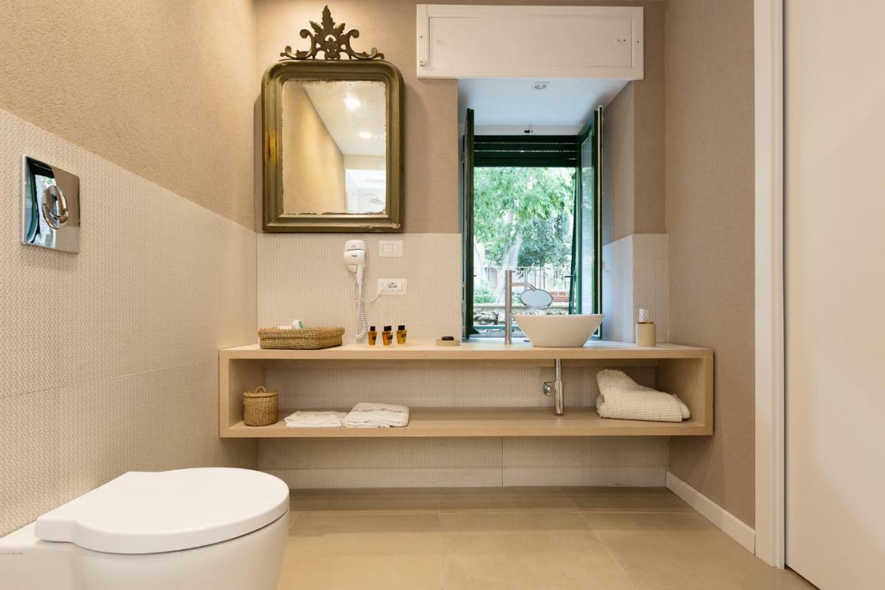 Palazzo Taranto Luxury Rooms Caltagirone Exteriér fotografie